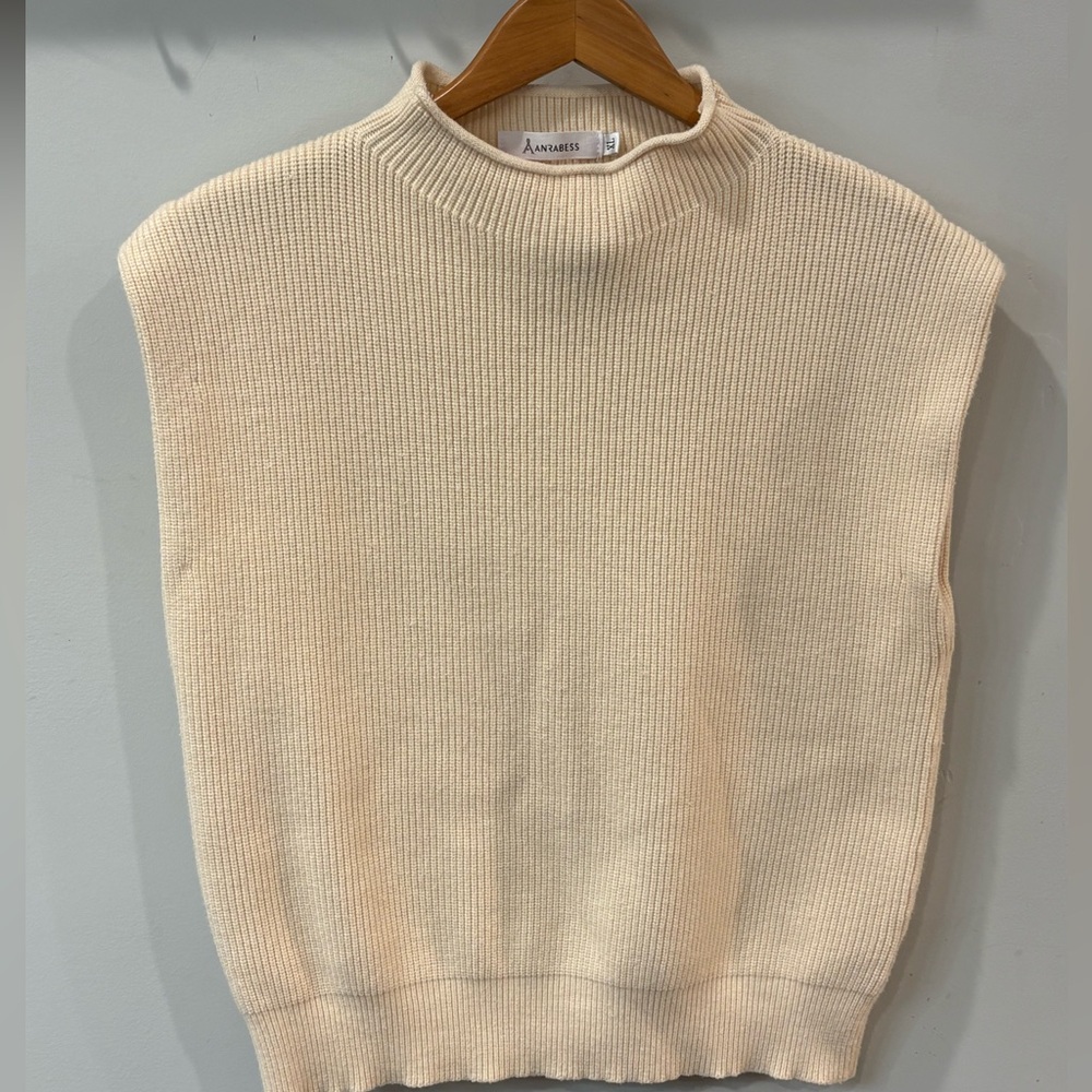 Knit Sleeveless Mock Neck Sweater Vest - Cream Size XL